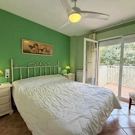 A 50m De La Playa Apartament